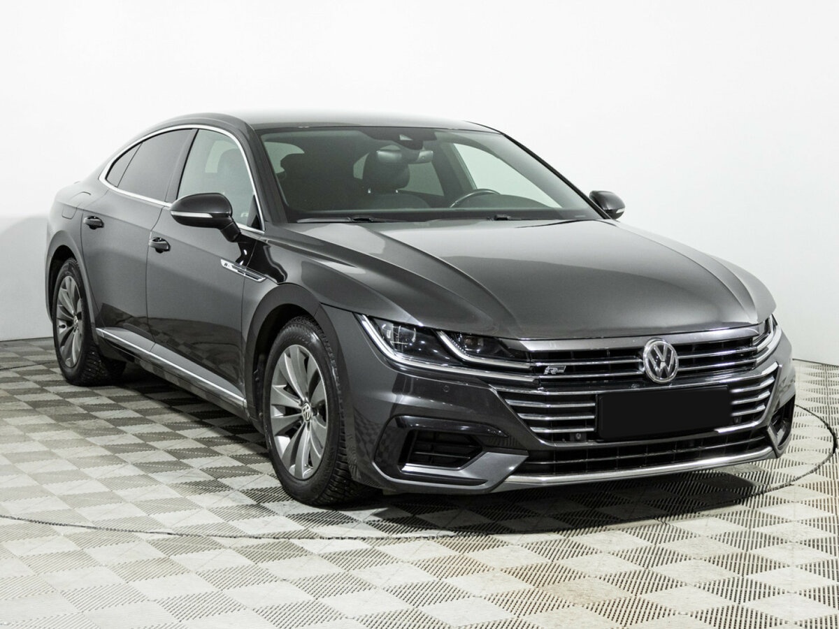 Volkswagen Arteon 2018 года с пробегом. Фото: #2