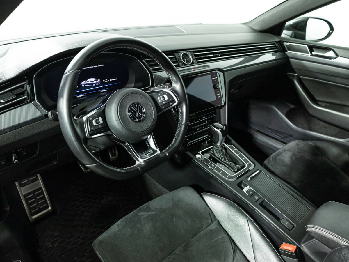 Volkswagen Arteon 2018 года с пробегом. Фото: #10