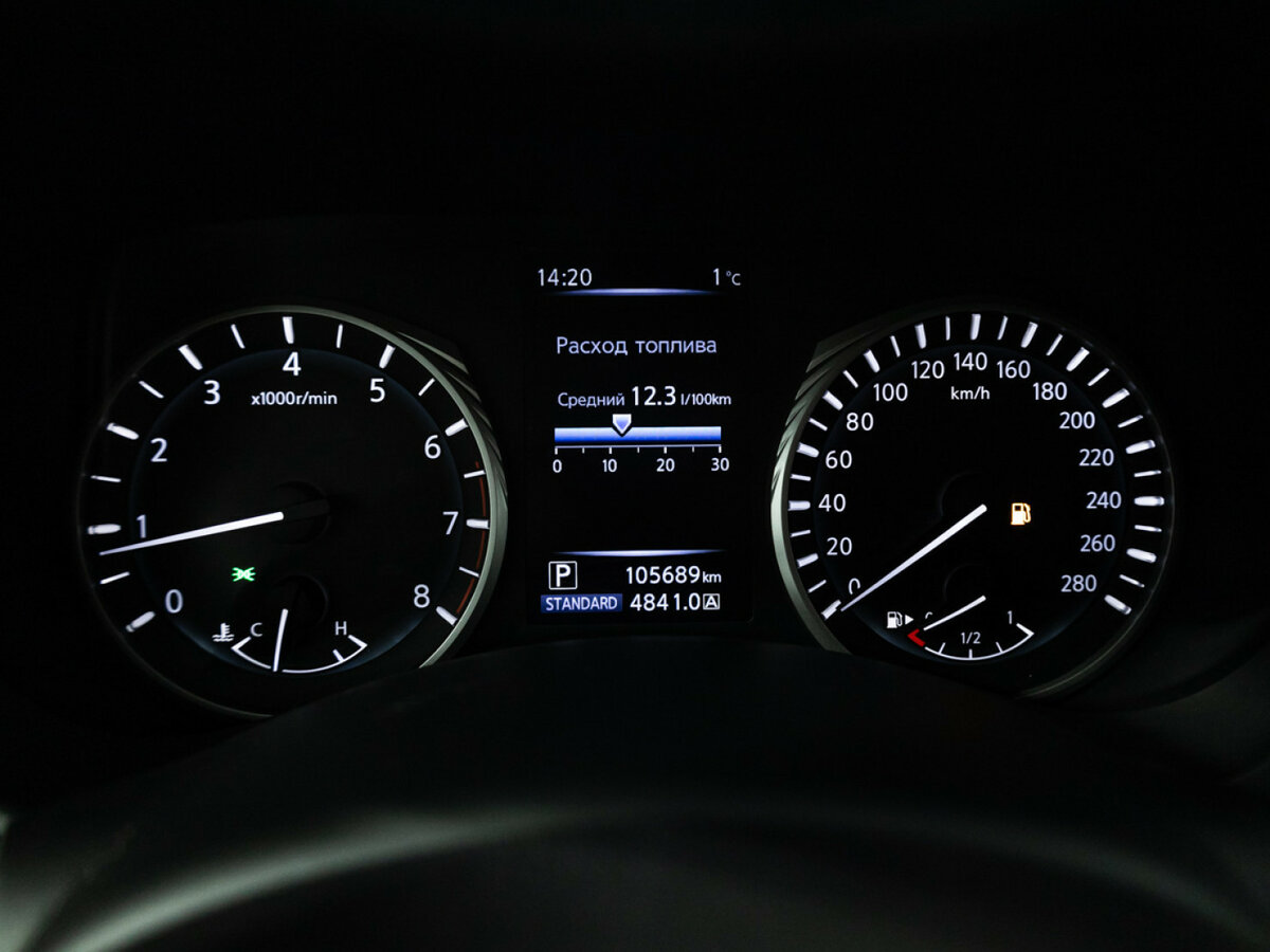 Infiniti Q50 2017 года с пробегом. Фото: #11