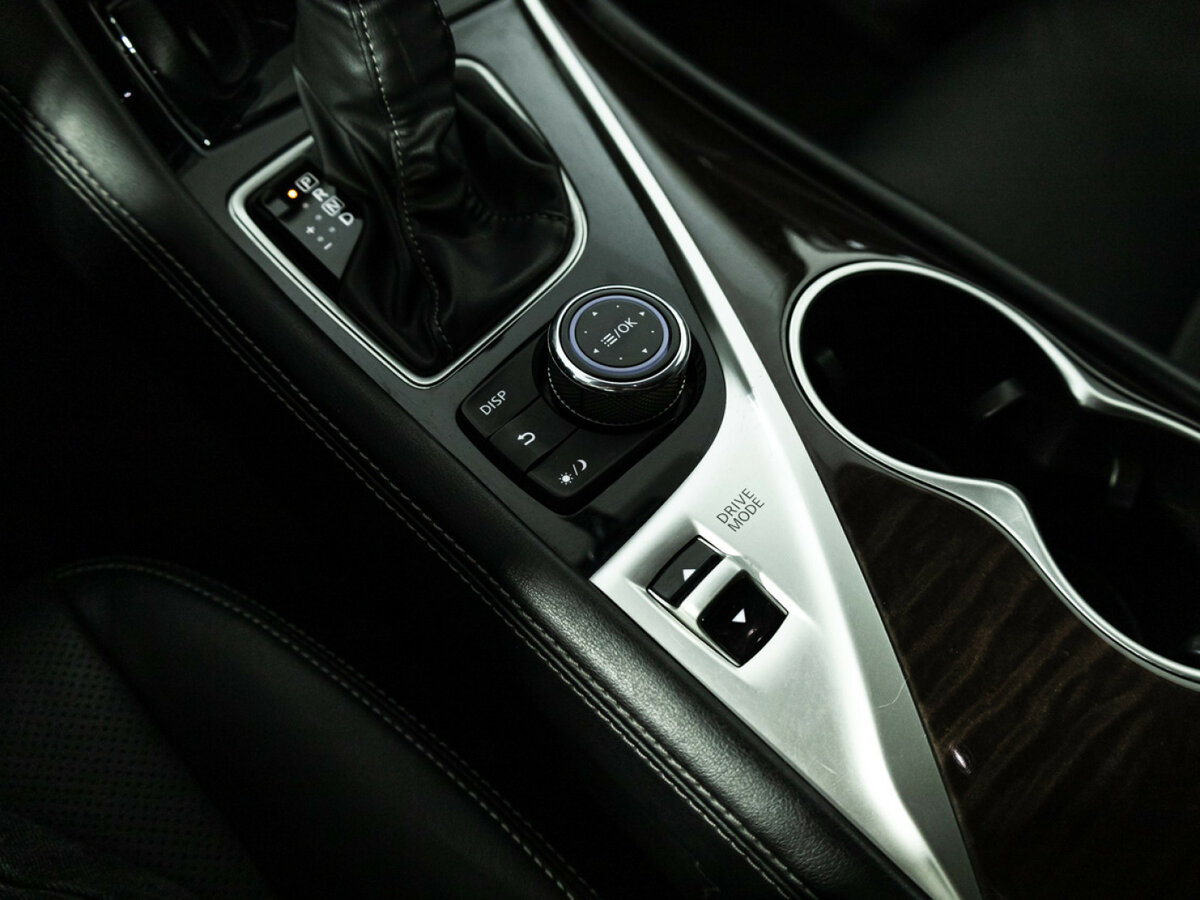 Infiniti Q50 2017 года с пробегом. Фото: #20