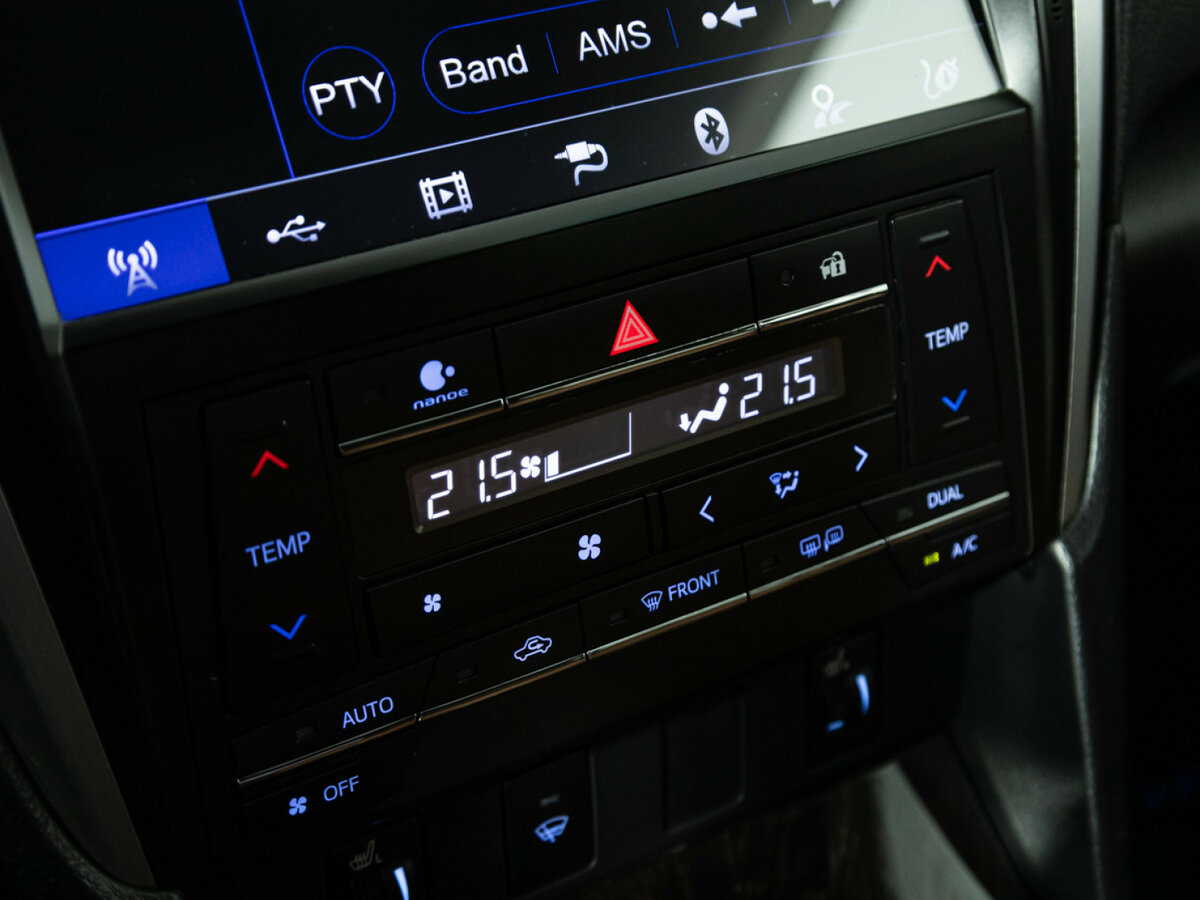 Toyota Camry 2016 года с пробегом. Фото: #15