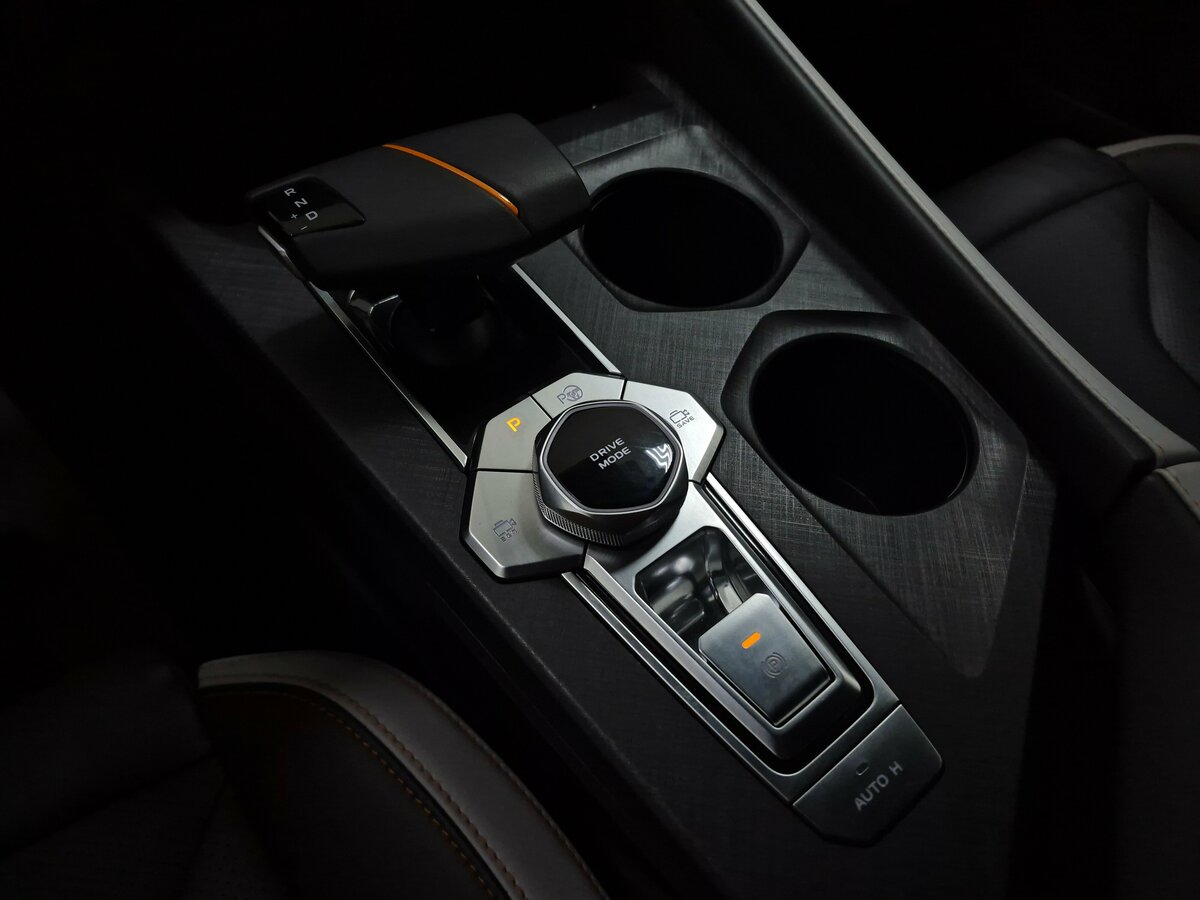 Changan UNI-V 2024 года с пробегом. Фото: #20