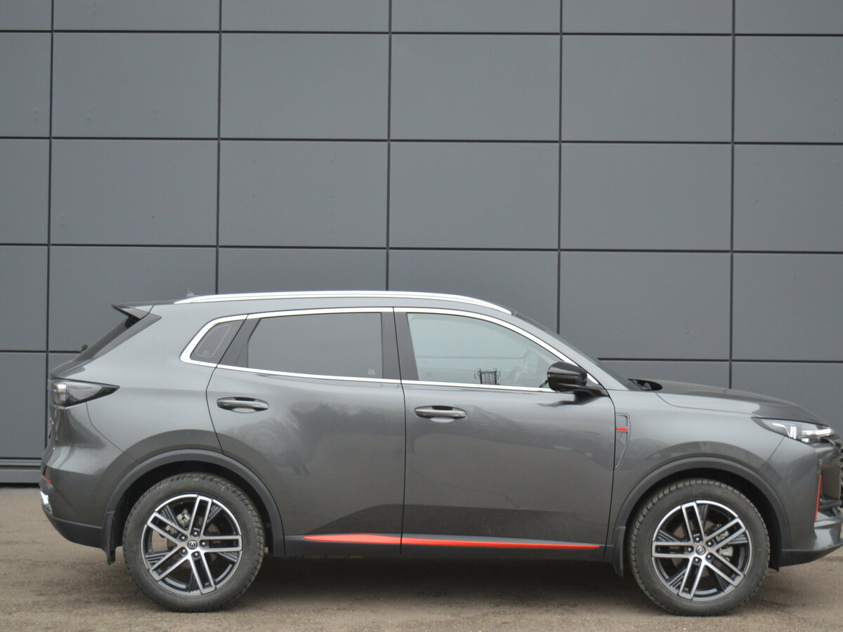 Changan UNI-S (CS55 Plus) 2024 года с пробегом. Фото: #2