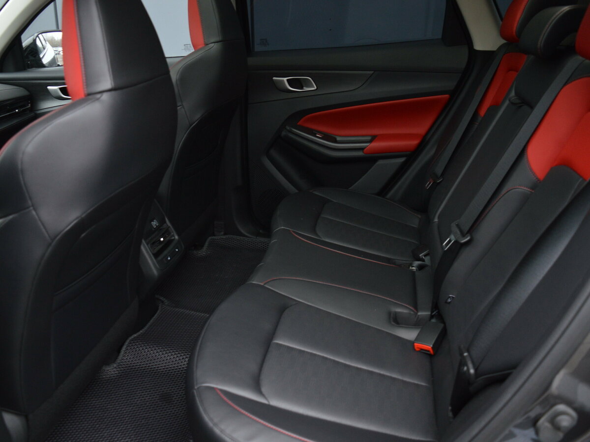 Changan UNI-S (CS55 Plus) 2024 года с пробегом. Фото: #16