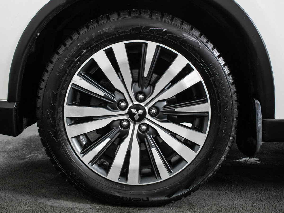 Mitsubishi Outlander 2021 года с пробегом. Фото: #16