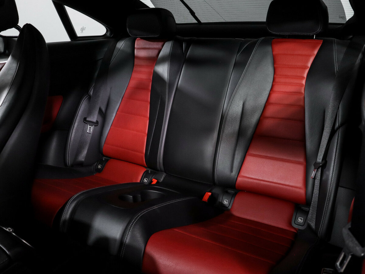 Mercedes-Benz E-Класс 2018 года с пробегом. Фото: #9