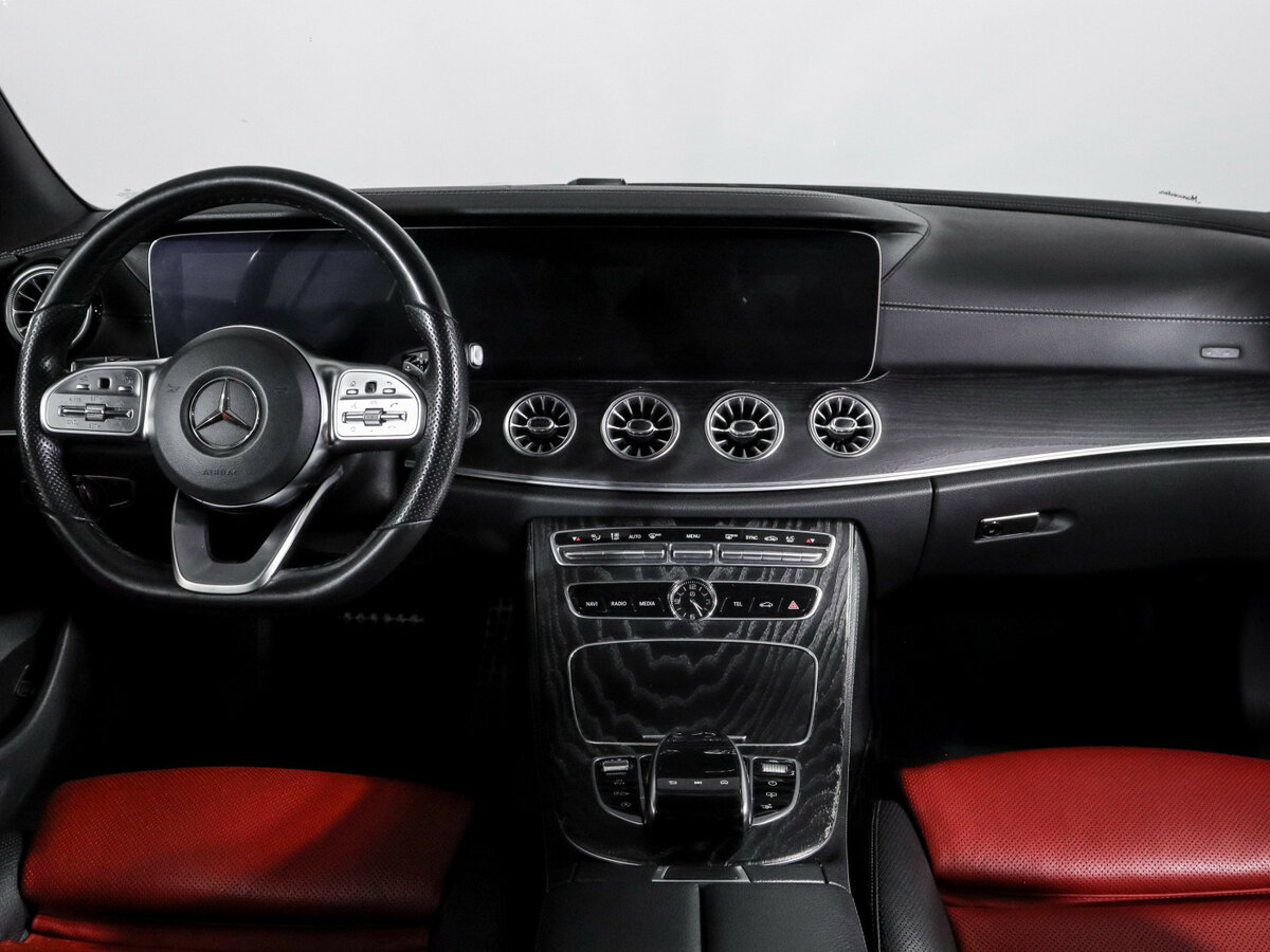 Mercedes-Benz E-Класс 2018 года с пробегом. Фото: #11