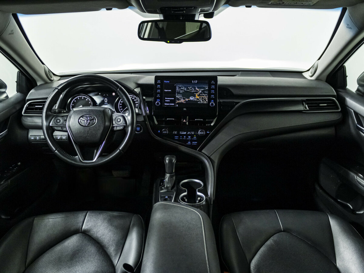 Toyota Camry 2021 года с пробегом. Фото: #11