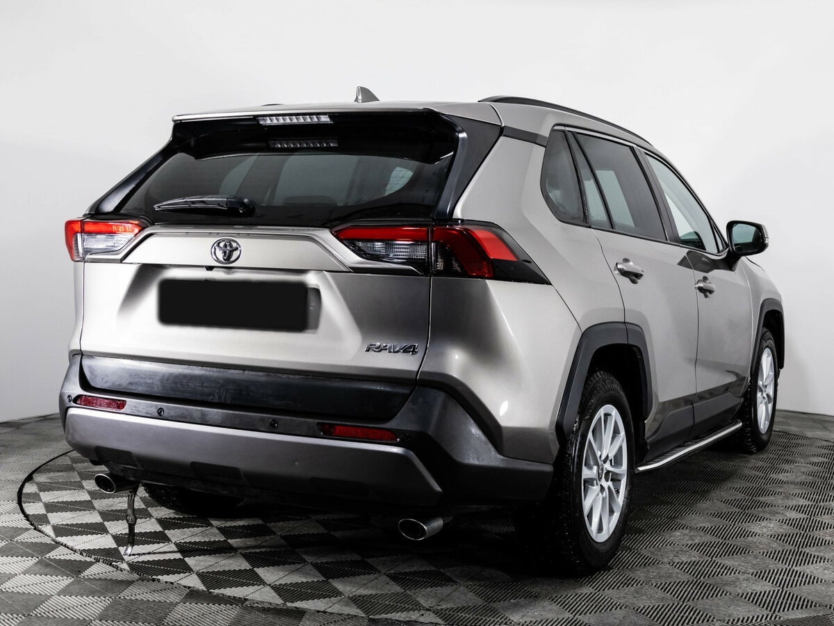 Toyota RAV4 2021 года с пробегом. Фото: #5
