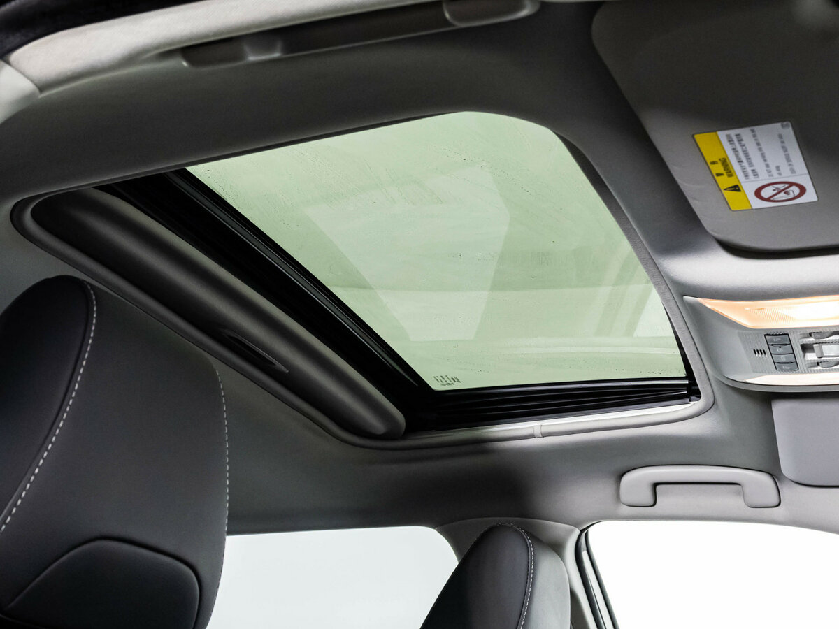 Toyota RAV4 2021 года с пробегом. Фото: #21