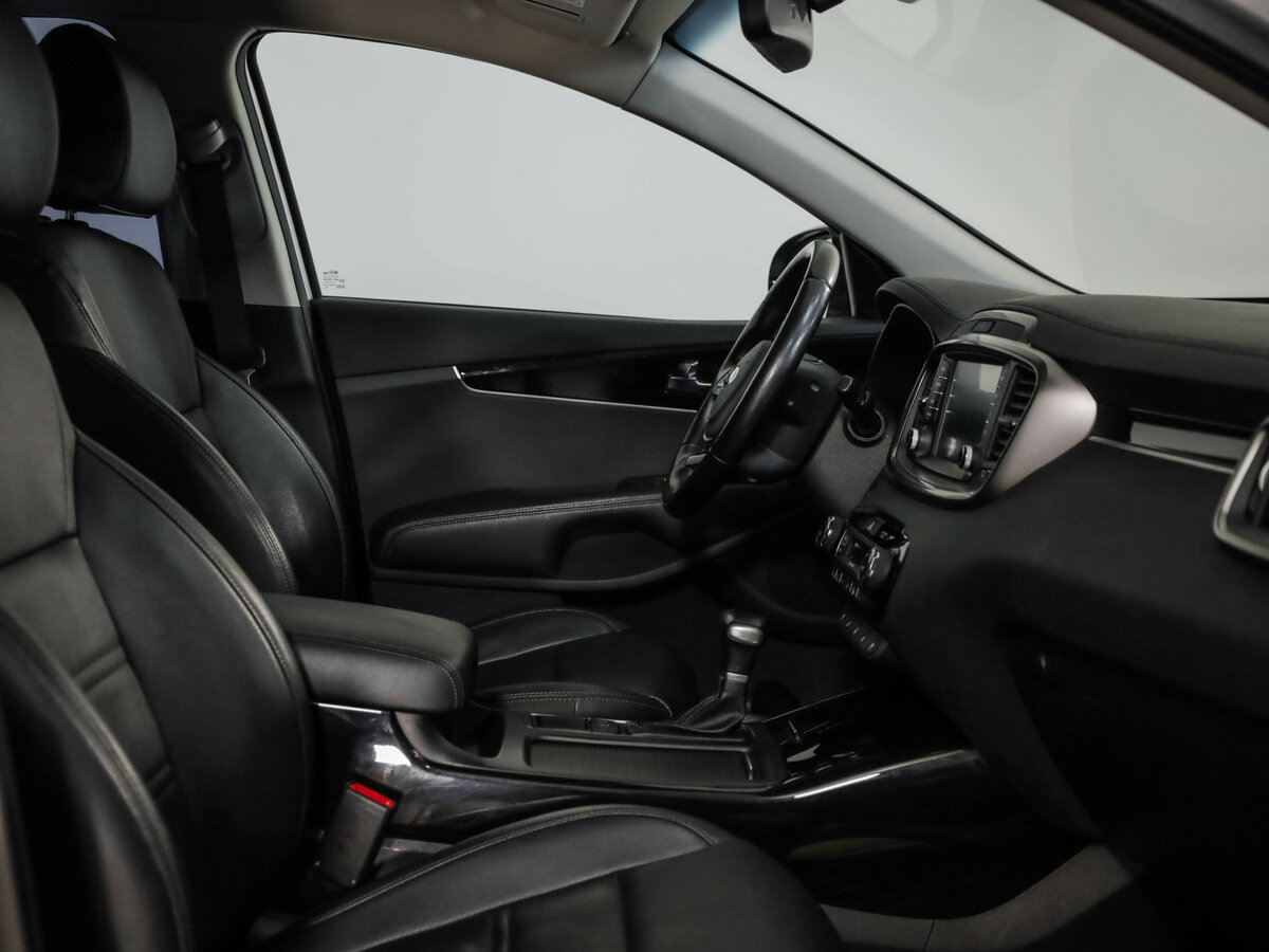 Kia Sorento 2018 года с пробегом. Фото: #27