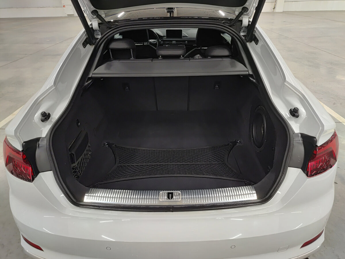 Audi A5 2019 года с пробегом. Фото: #9