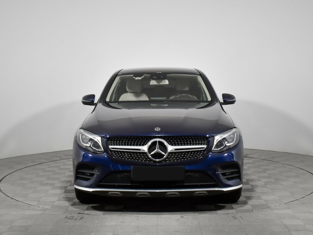 Mercedes-Benz GLC Coupe 2018 года с пробегом. Фото: #1