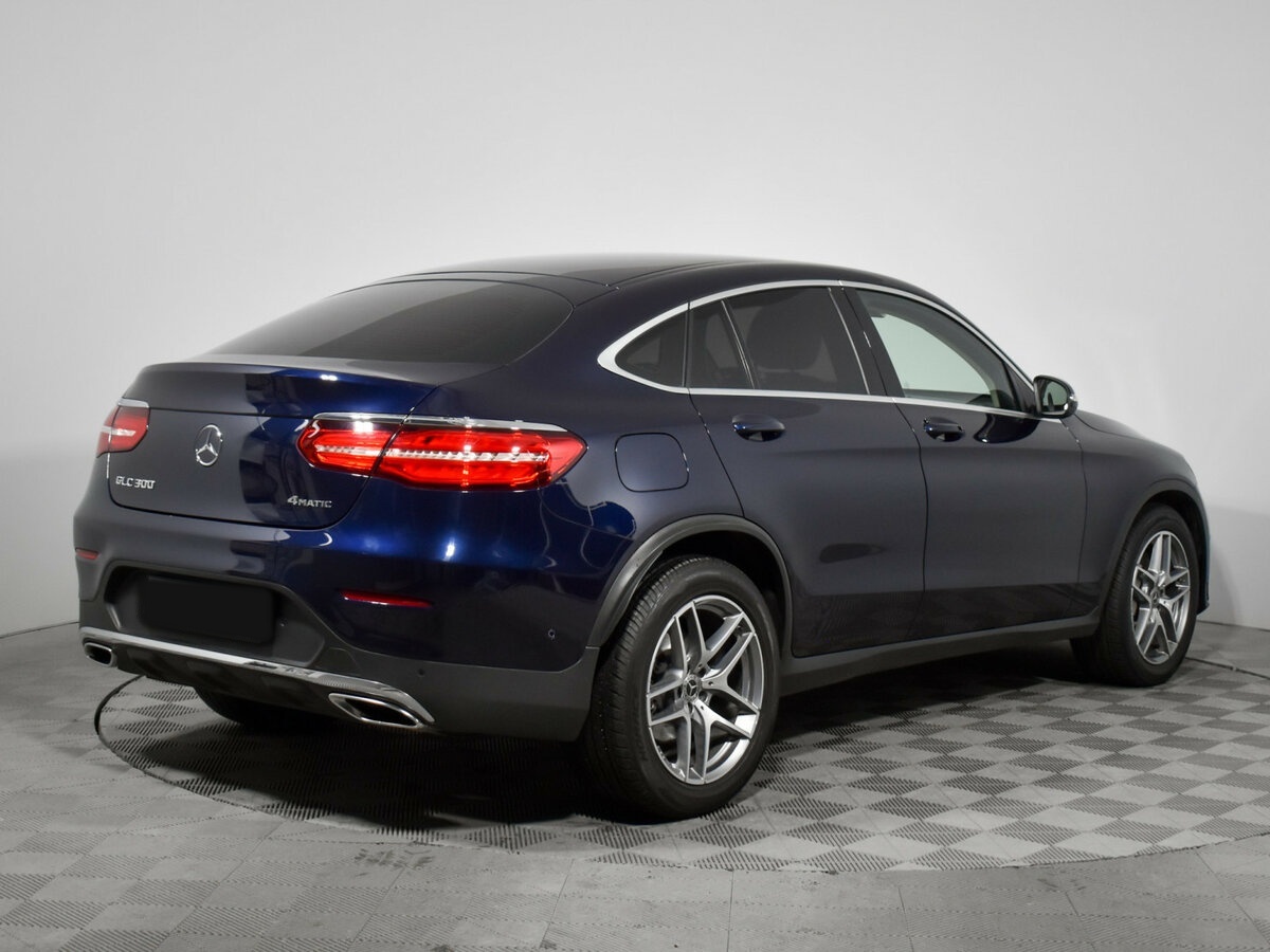 Mercedes-Benz GLC Coupe 2018 года с пробегом. Фото: #4