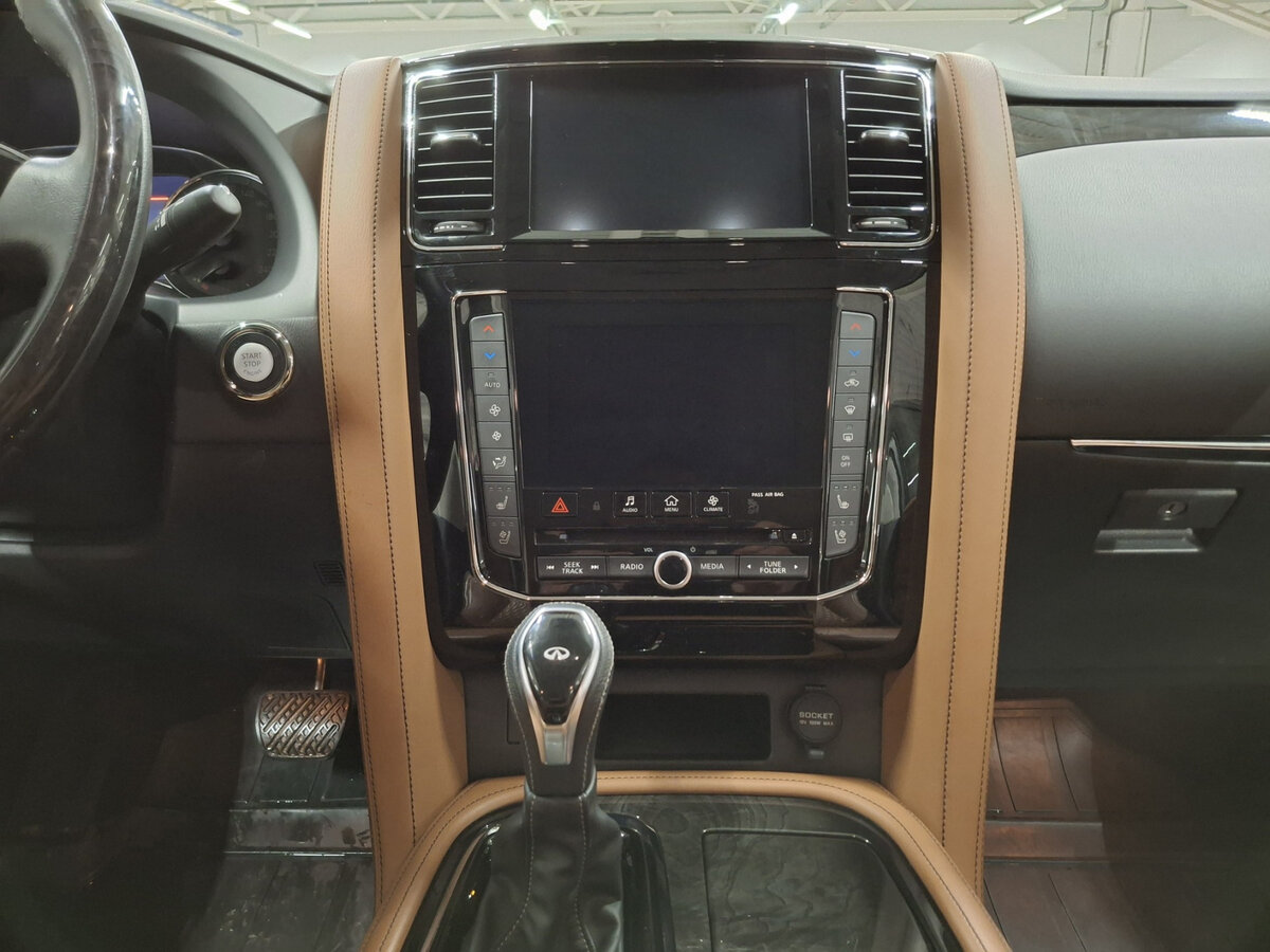 Infiniti QX80 2021 года с пробегом. Фото: #14