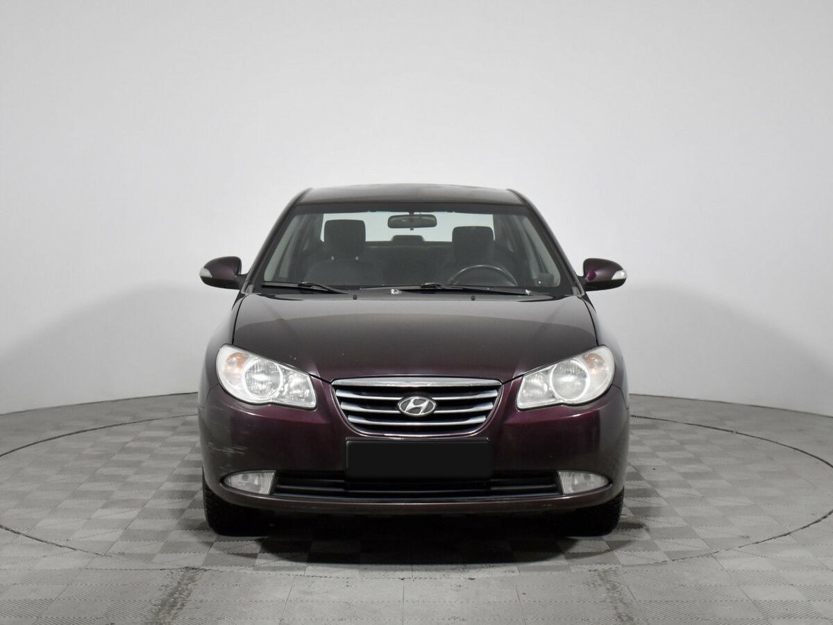 Hyundai Elantra 2011 года с пробегом. Фото: #1