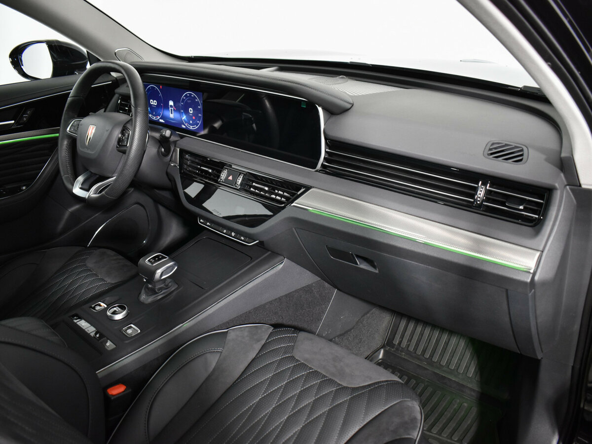 Hongqi HS5 2024 года с пробегом. Фото: #13