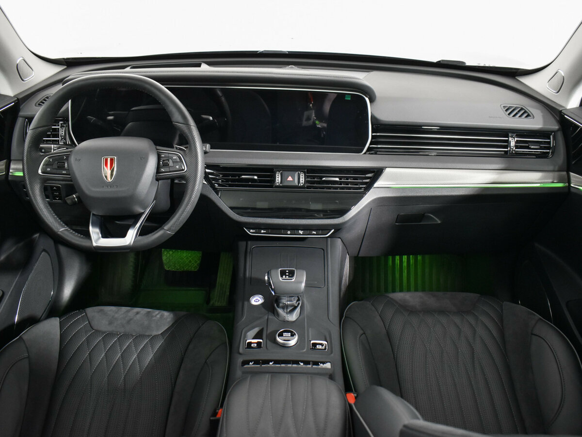 Hongqi HS5 2024 года с пробегом. Фото: #14