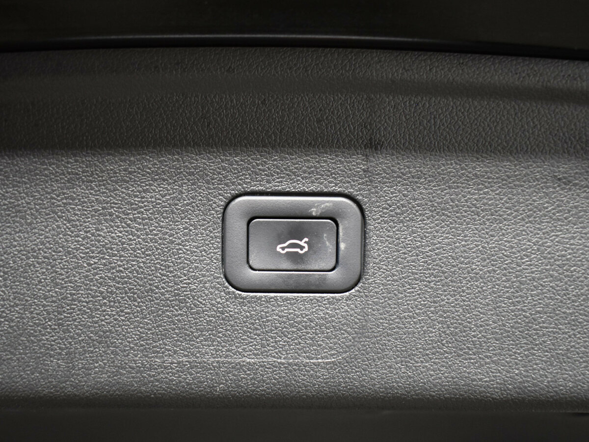 Hongqi HS5 2024 года с пробегом. Фото: #17