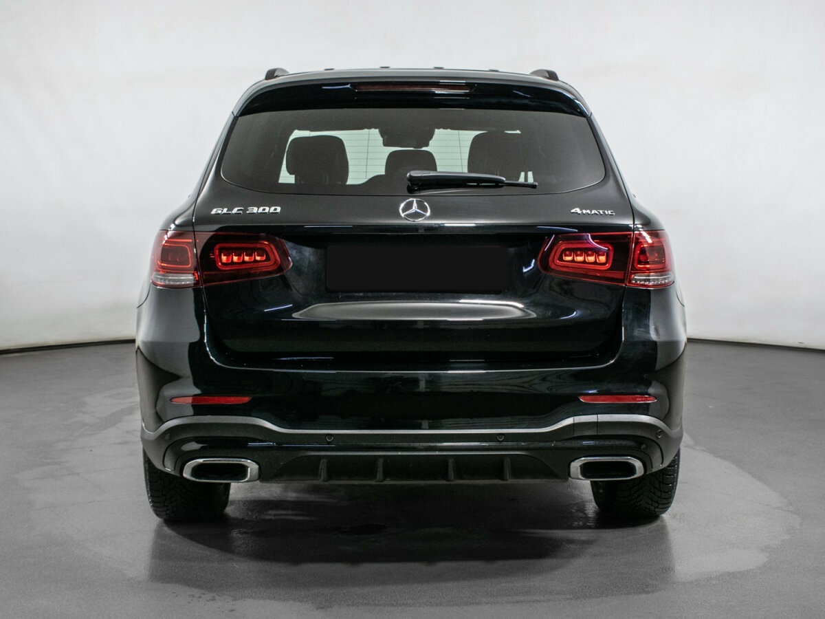 Mercedes-Benz GLC 2019 года с пробегом. Фото: #4