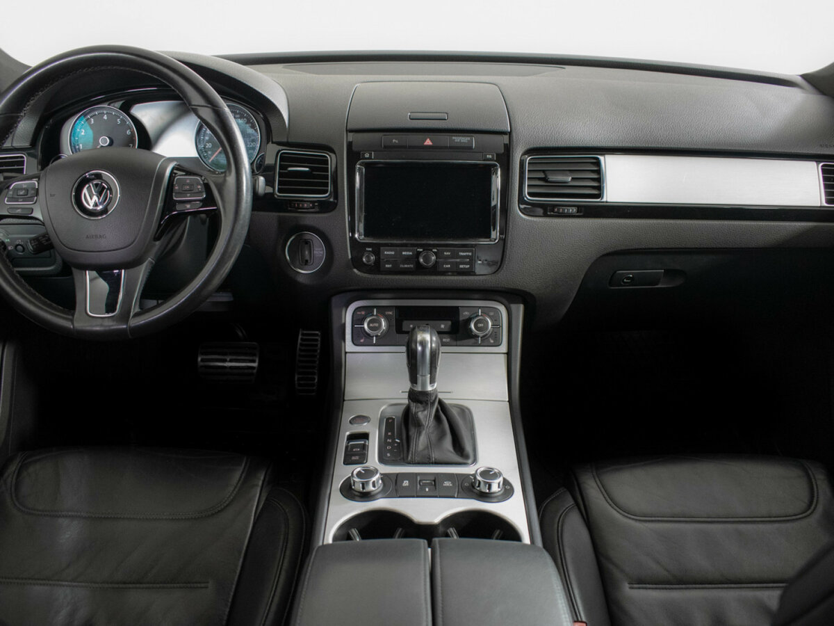 Volkswagen Touareg 2011 года с пробегом. Фото: #10