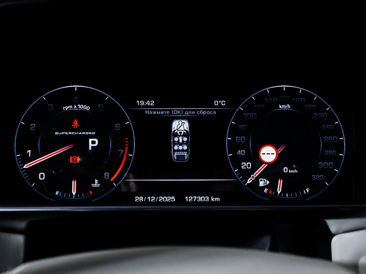 Land Rover Range Rover Sport 2015 года с пробегом. Фото: #8