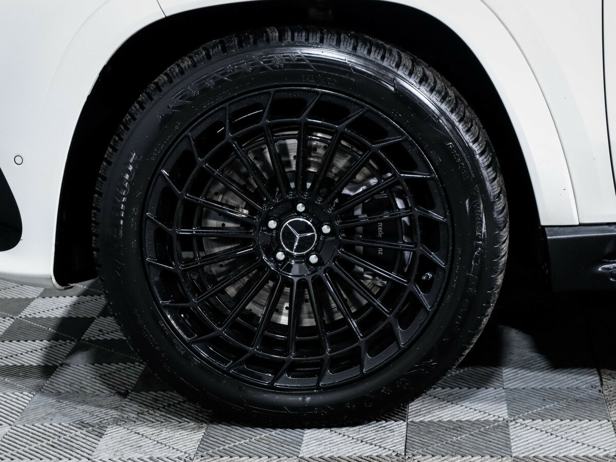 Mercedes-Benz GLS 2025 года с пробегом. Фото: #14