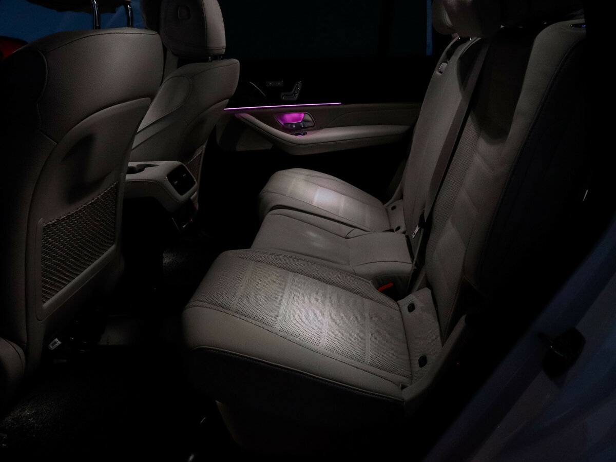 Mercedes-Benz GLS 2025 года с пробегом. Фото: #28