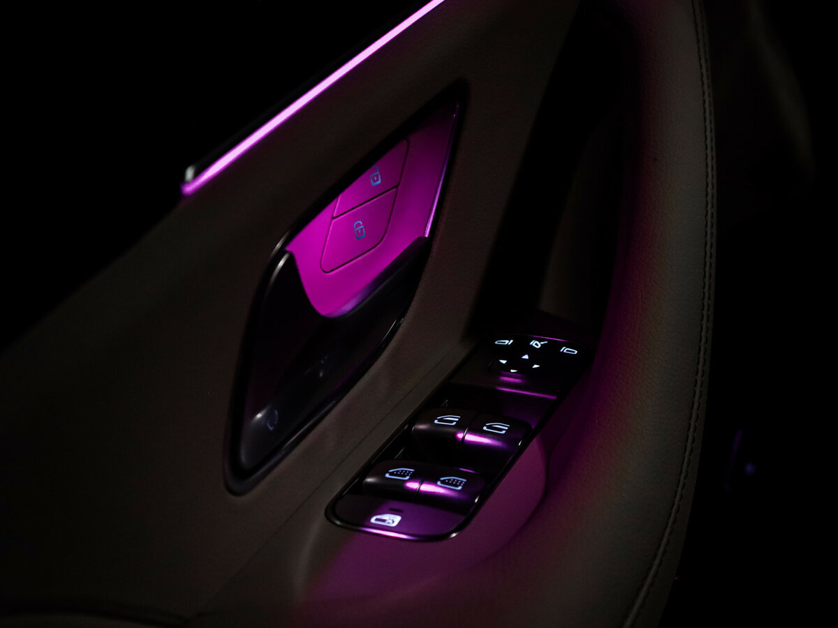 Mercedes-Benz GLS 2025 года с пробегом. Фото: #30