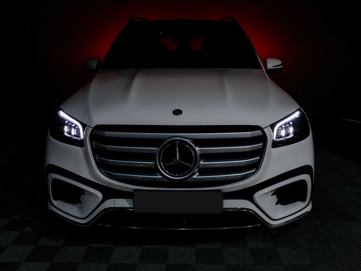 Mercedes-Benz GLS 2025 года с пробегом. Фото: #31