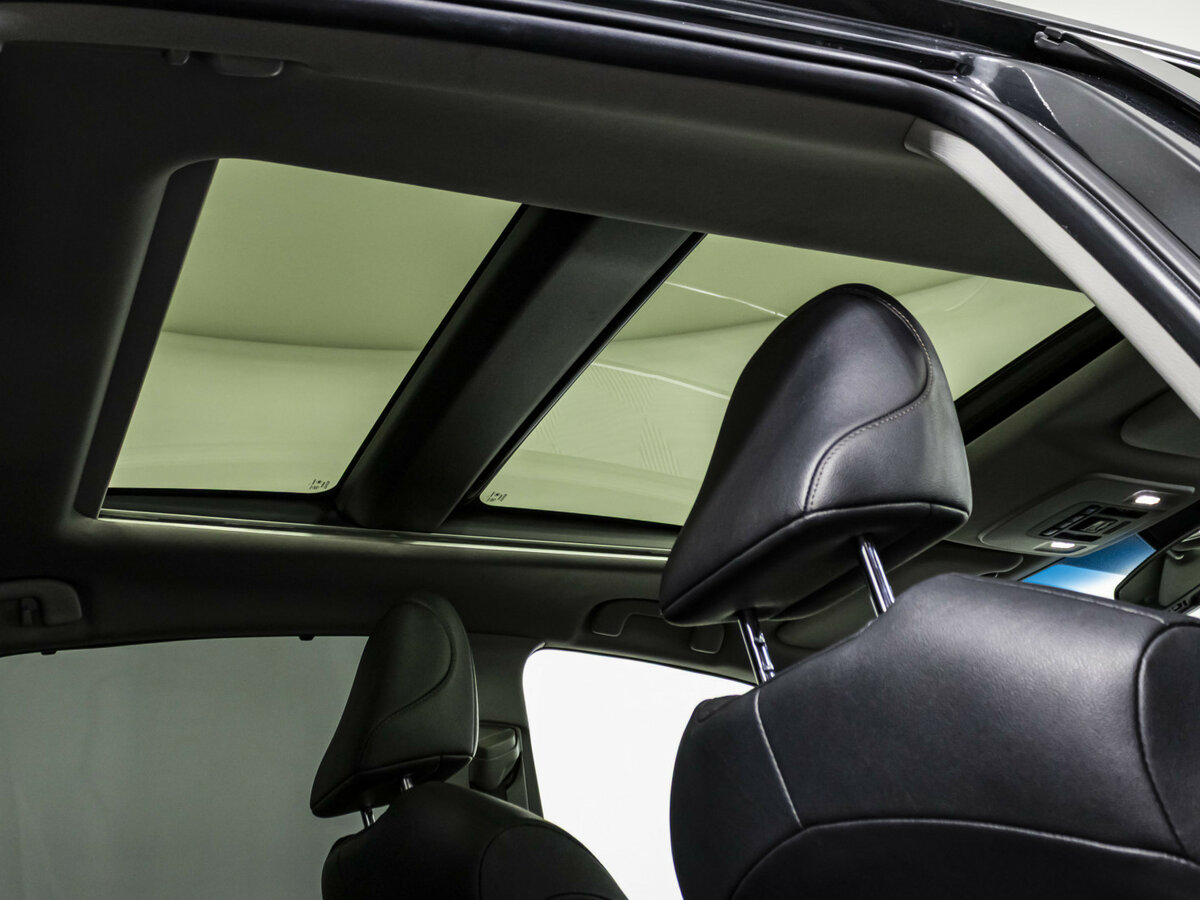 Toyota Camry 2023 года с пробегом. Фото: #16