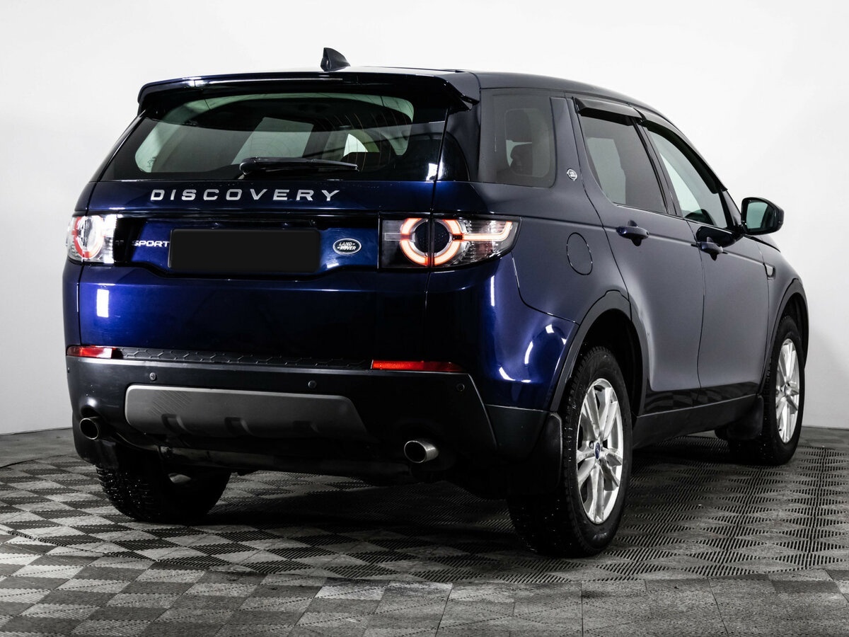 Land Rover Discovery Sport 2017 года с пробегом. Фото: #3