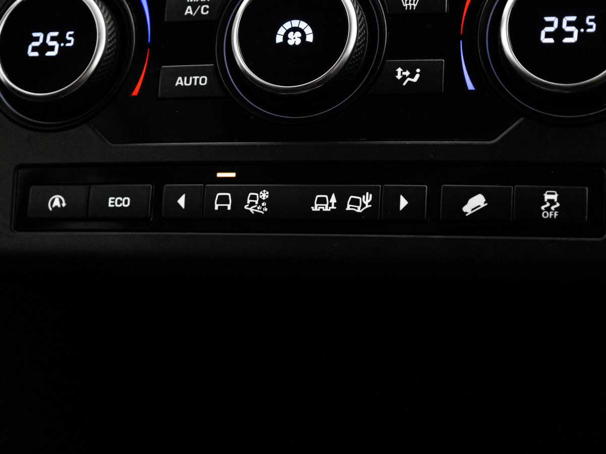 Land Rover Discovery Sport 2017 года с пробегом. Фото: #11