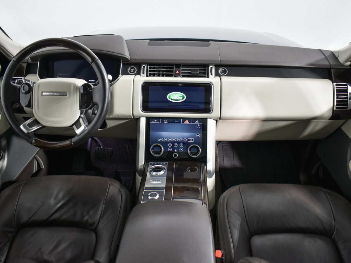 Land Rover Range Rover 2018 года с пробегом. Фото: #12
