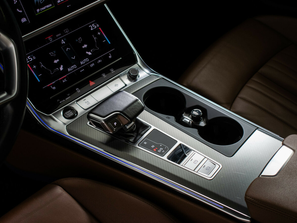 Audi A6 2020 года с пробегом. Фото: #16