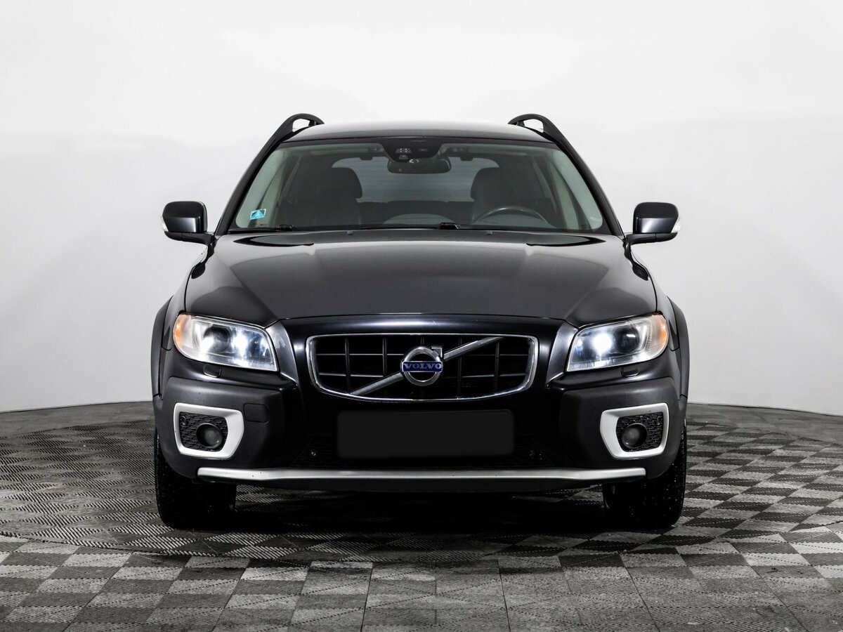 Volvo XC70 2011 года с пробегом. Фото: #1