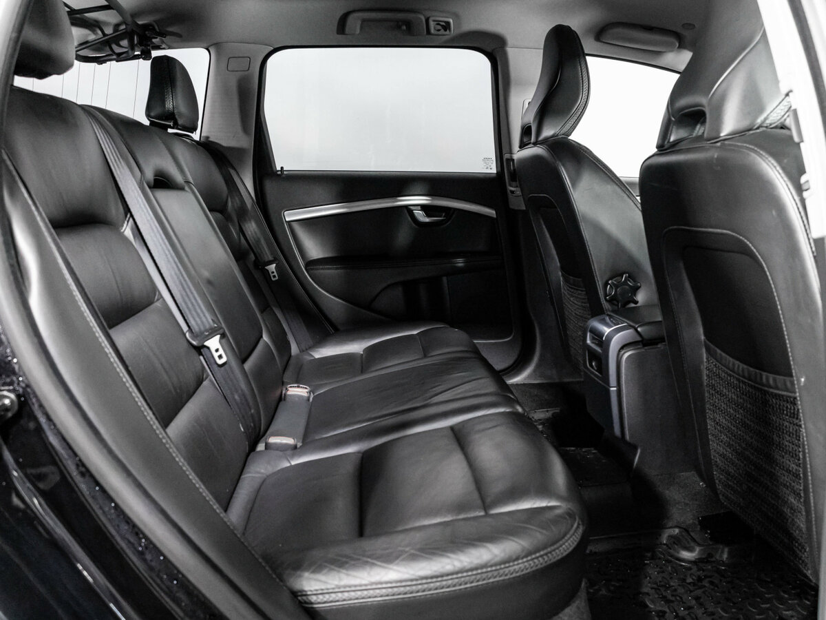 Volvo XC70 2011 года с пробегом. Фото: #16