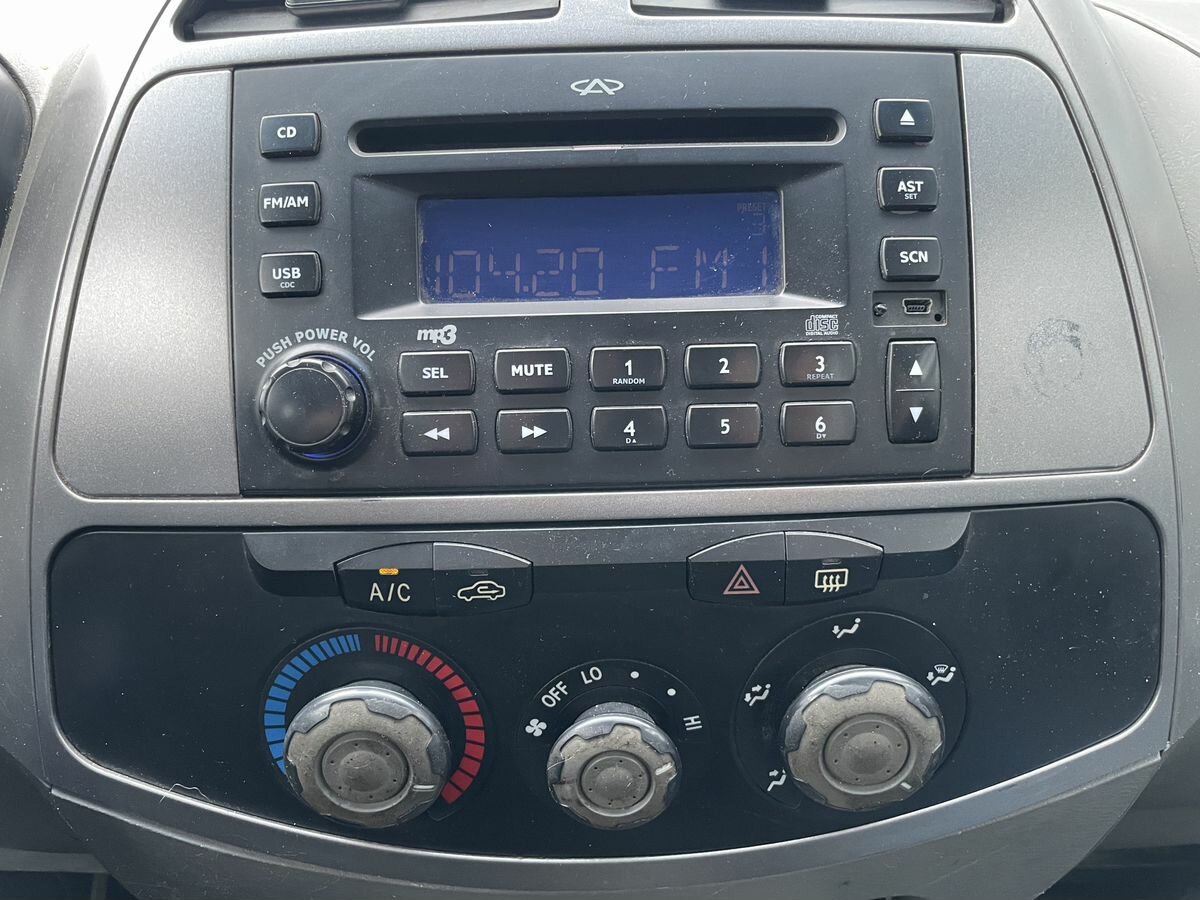 Chery Tiggo (T11) 2008 года с пробегом. Фото: #10