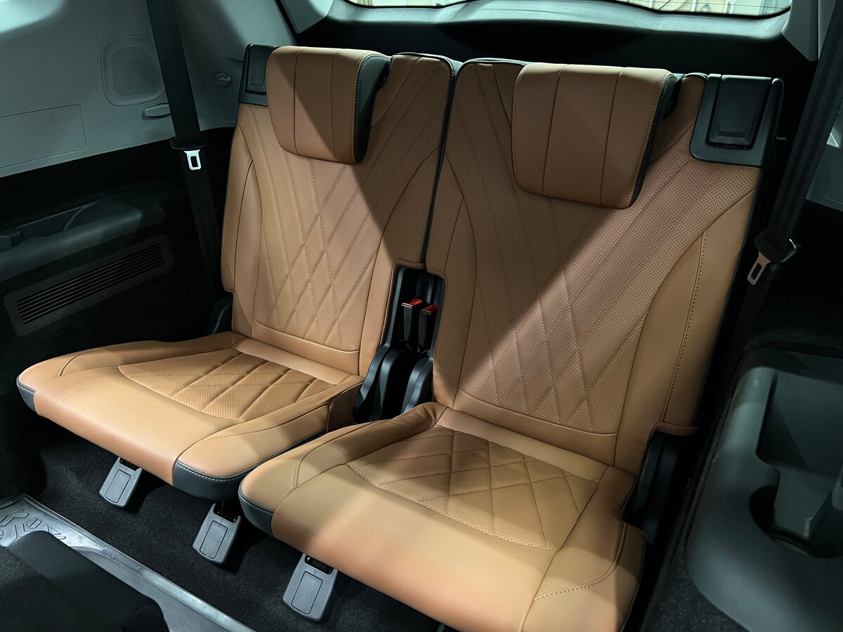 Chery Tiggo 8 Pro e+ 2023 года с пробегом. Фото: #12