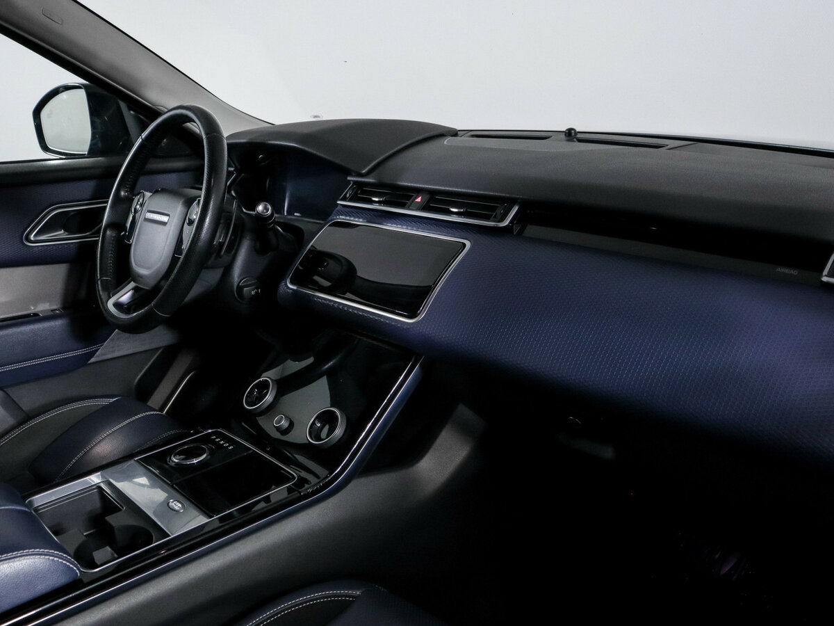 Land Rover Range Rover Velar 2017 года с пробегом. Фото: #8