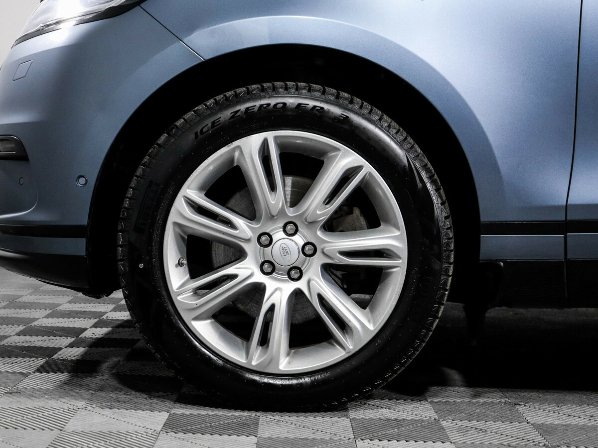 Land Rover Range Rover Velar 2017 года с пробегом. Фото: #14