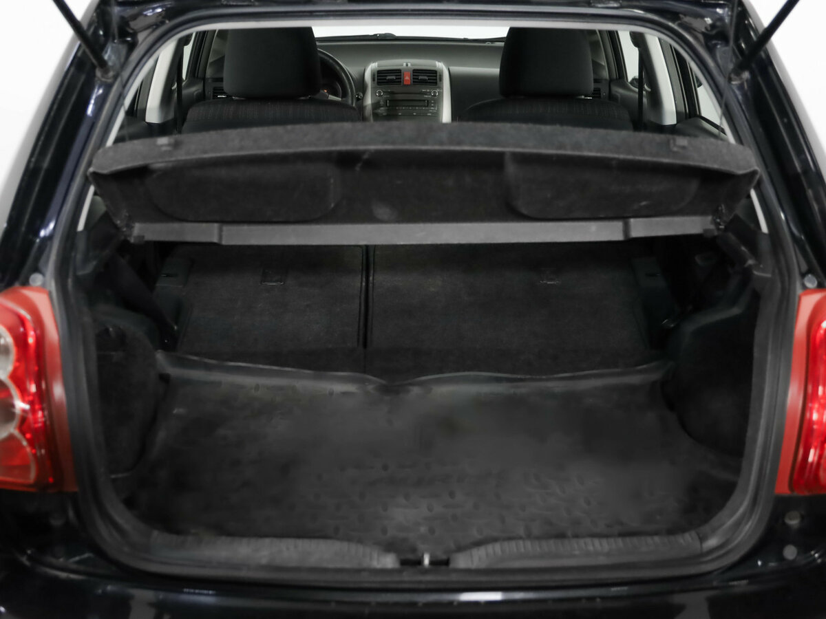 Toyota Auris 2007 года с пробегом. Фото: #17