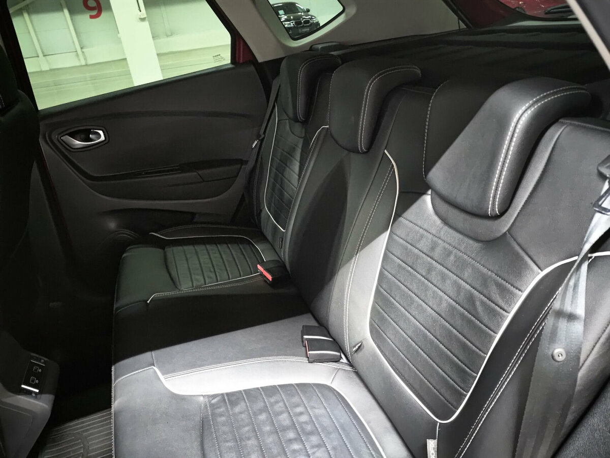 Б/У Рено Каптюр 2020 года. Фото: #11