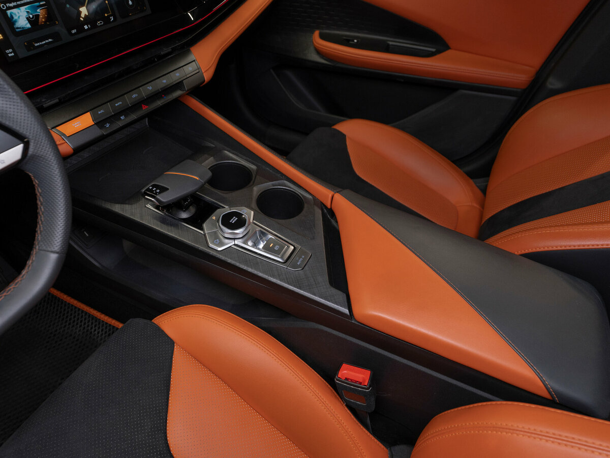 Changan UNI-V 2023 года с пробегом. Фото: #16