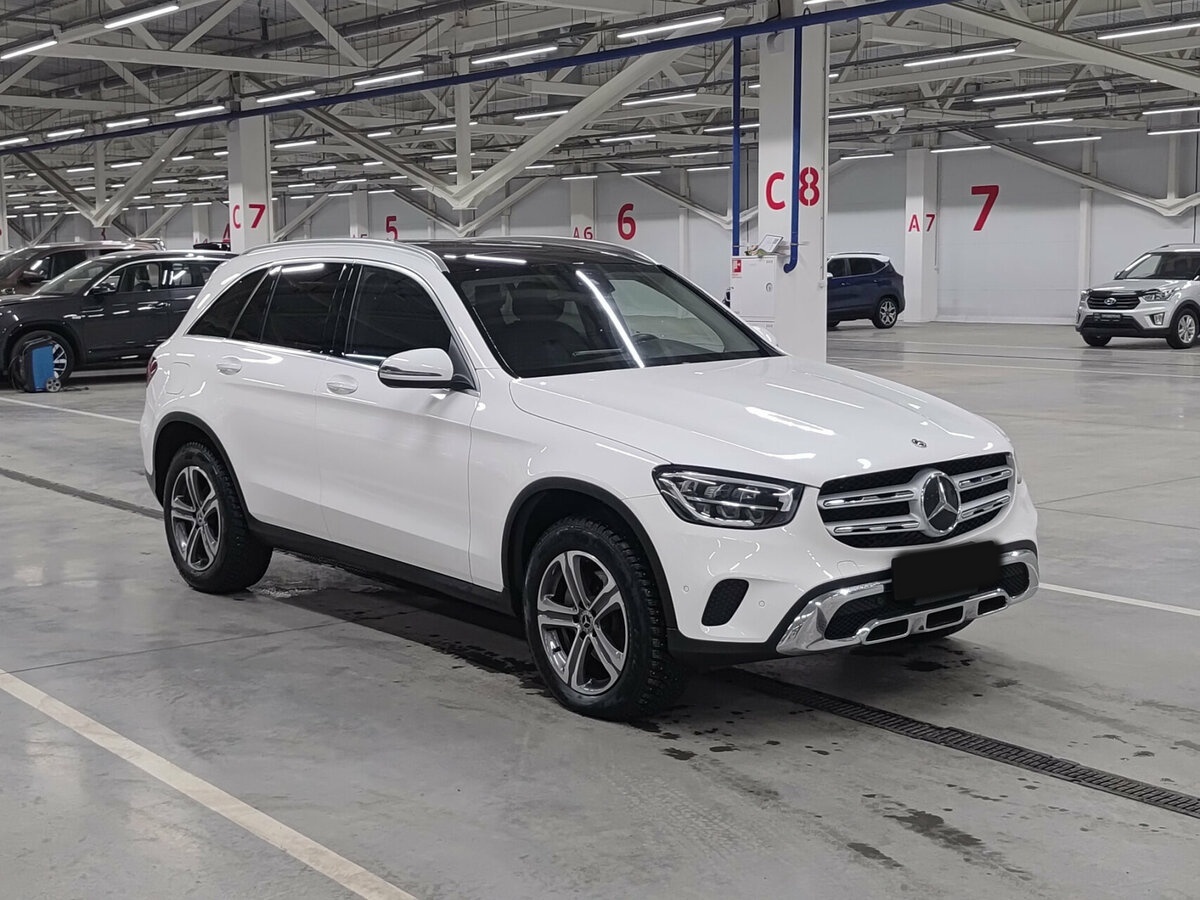 Mercedes-Benz GLC 2021 года с пробегом. Фото: #2