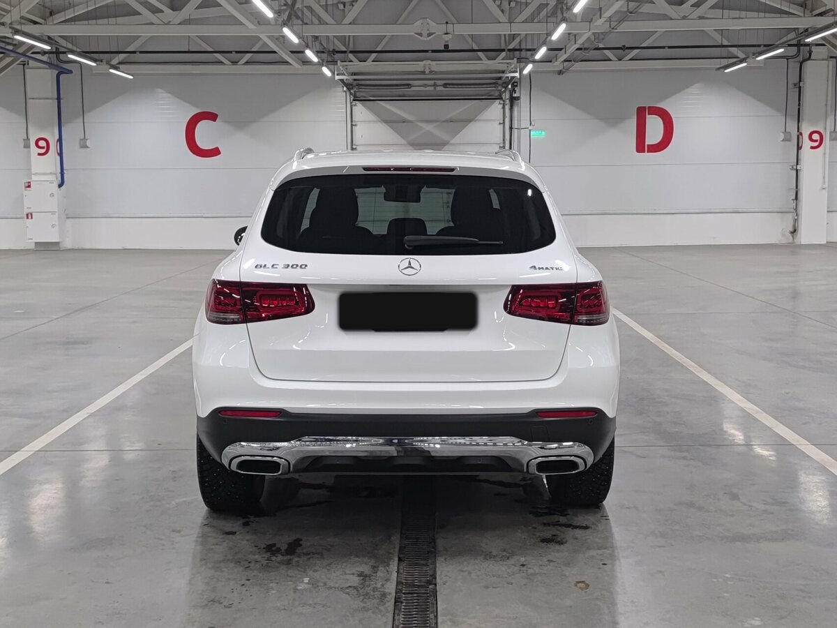 Mercedes-Benz GLC 2021 года с пробегом. Фото: #5