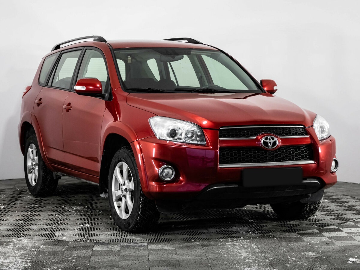 Toyota RAV4 2010 года с пробегом. Фото: #2
