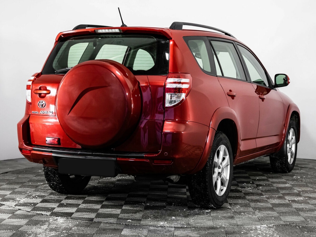 Toyota RAV4 2010 года с пробегом. Фото: #3
