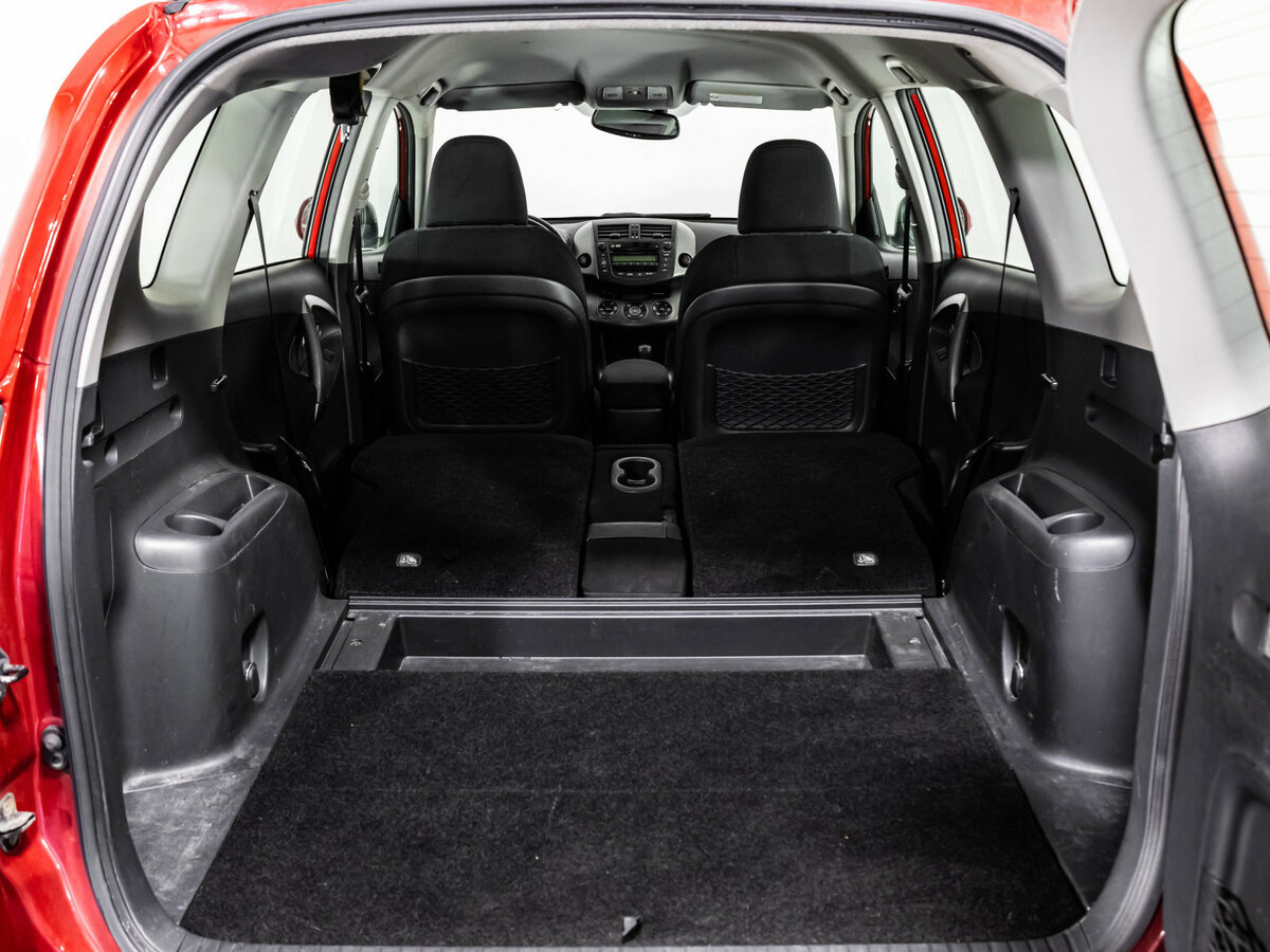 Toyota RAV4 2010 года с пробегом. Фото: #17