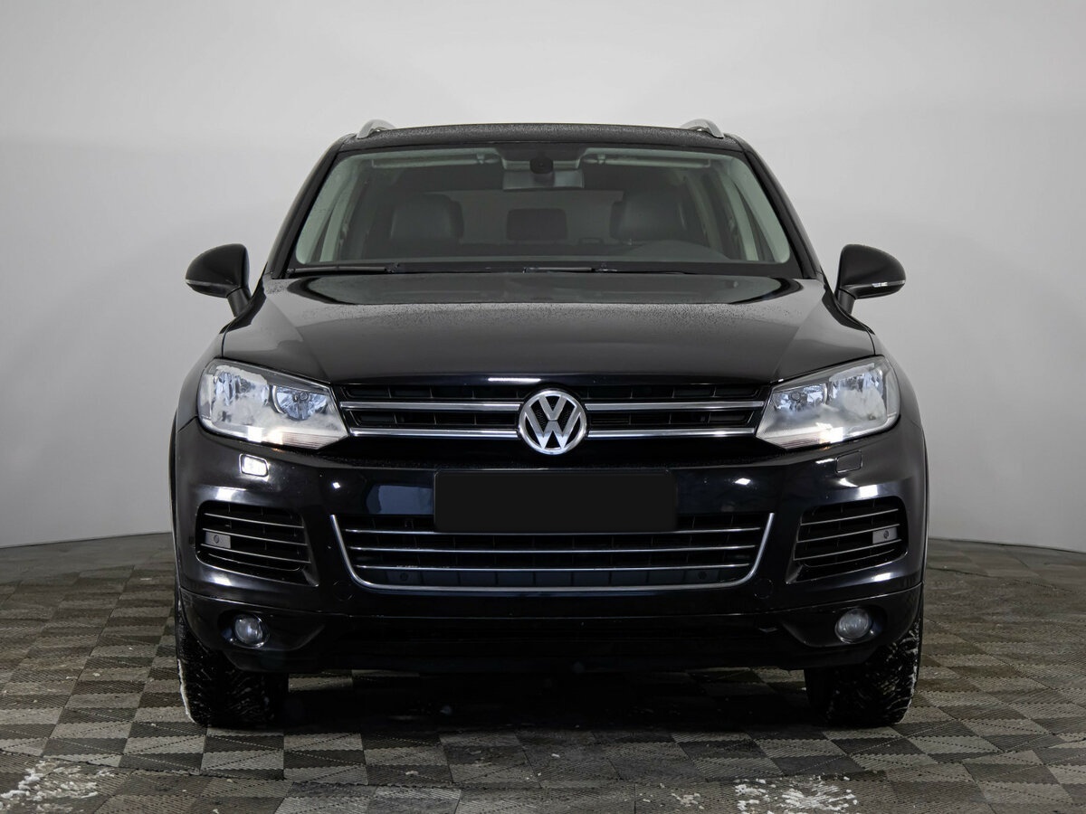 Volkswagen Touareg 2011 года с пробегом. Фото: #1